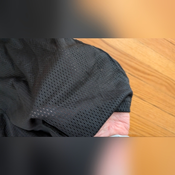 Stylish Black Athletic Men's Shorts - Picture 6 of 6